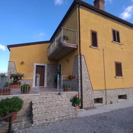 Panzió Lacus Pensilis Castel Lagopesole