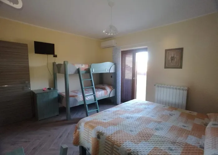 Lacus Pensilis Frühstückspension 4*